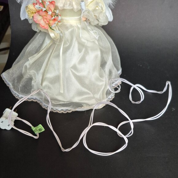 10 Light Porcelain Angel Tree Top - Picture 7 of 11